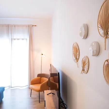 אתונה Urban Comfort 2 Bdrm Next To Metro מראה חיצוני תמונה